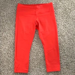 7/8 length lululemon pants